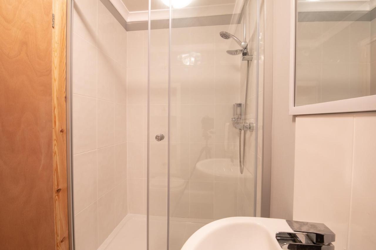 Host & Stay - Hanover Apartment Свонсі Екстер'єр фото